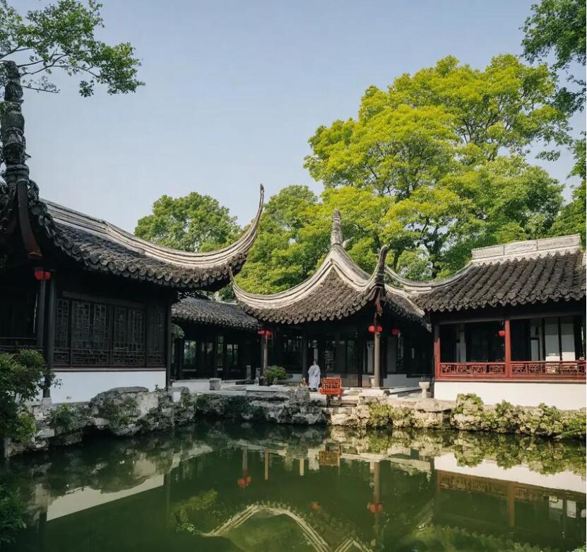 南京含蕾土建有限公司